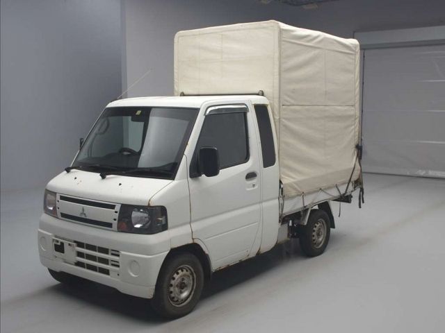 23030 Mitsubishi Minicab truck U61Tｶｲ 2011 г. (TAA Kantou)